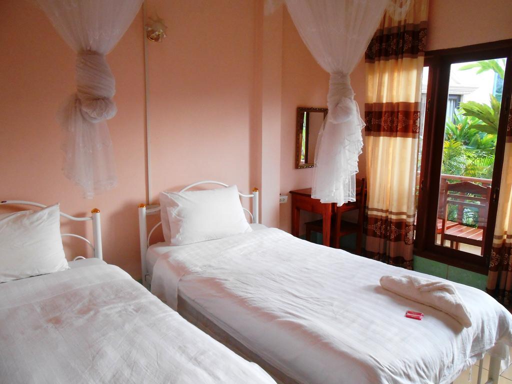 Jammee Guesthouse Ванг Виенг Стая снимка